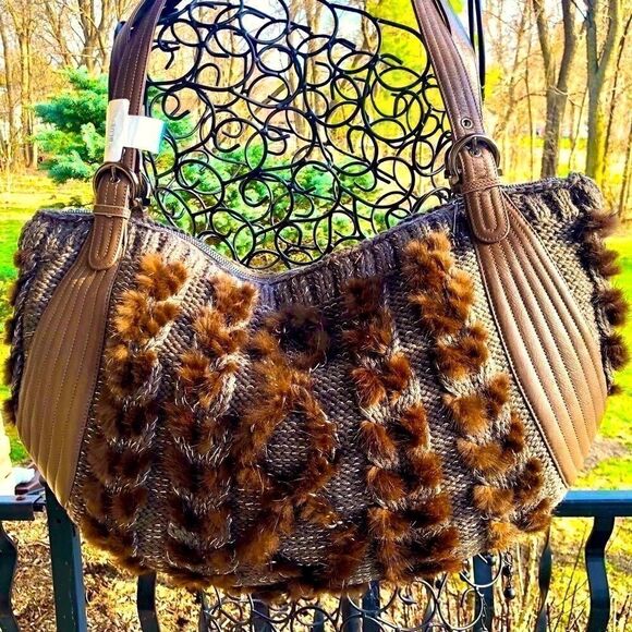 NEW SALVATORE FERRAGAMO BALENA MINK LEATHER HOBO HANDBAG - Picture 14 of 16